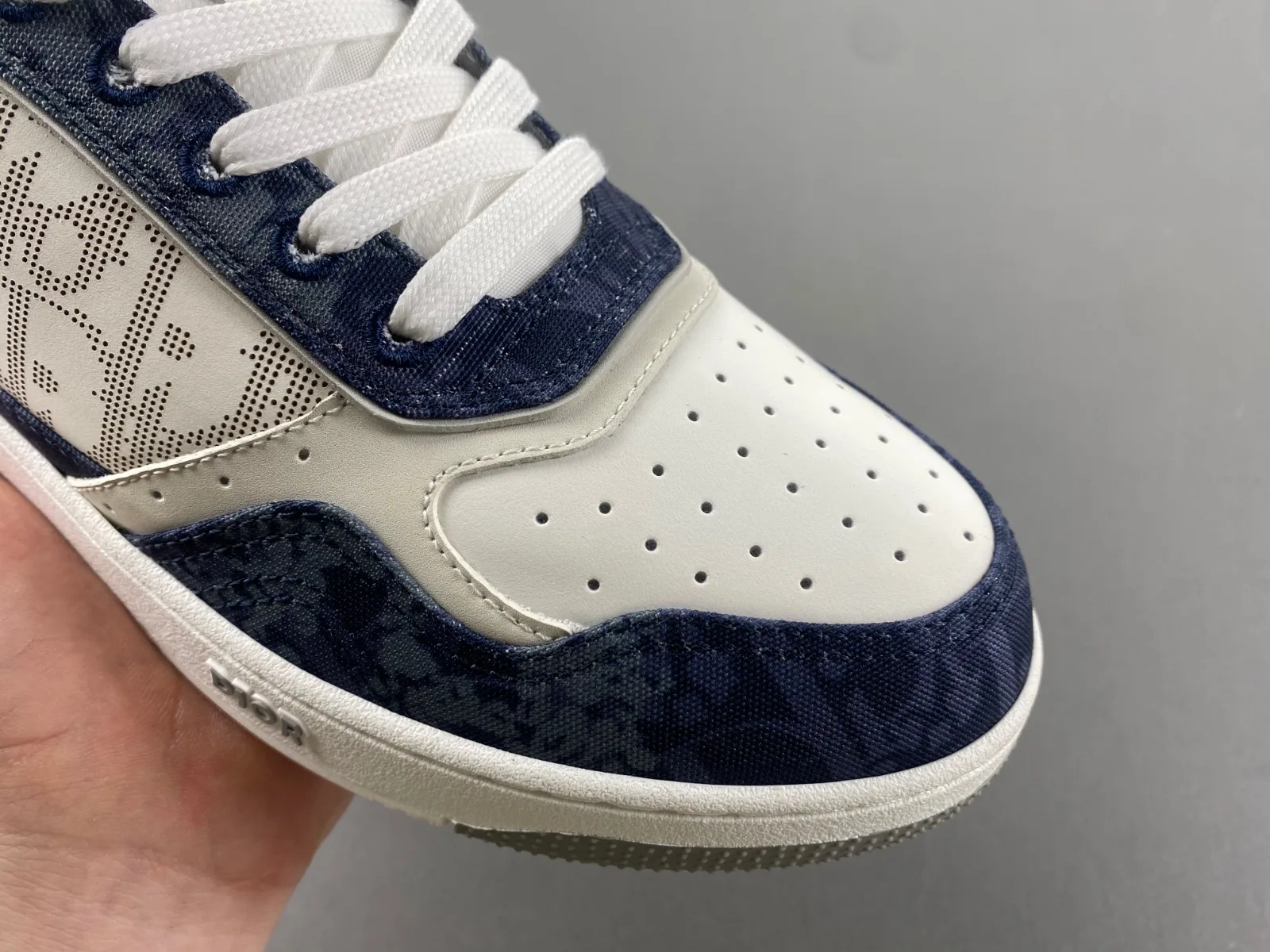 Dior B27 Low Dior Oblique Galaxy “White Dark Blue” — photo 15 of 17