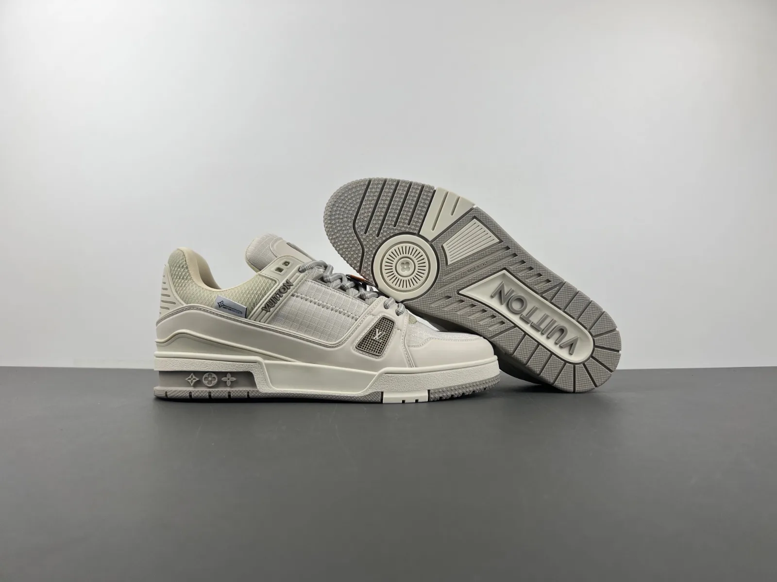 Louis Vuitton Trainer “Beige Grey” — photo 12 of 17
