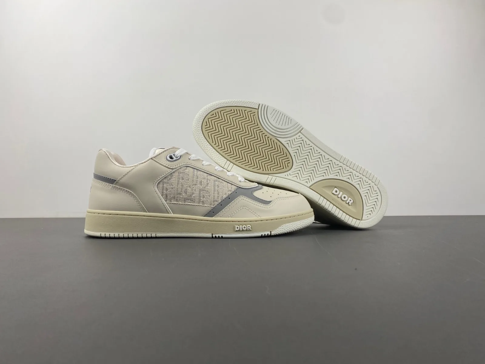 Dior B27 Low Dior Oblique Galaxy “Beige Yellow Grey” — photo 2 of 17