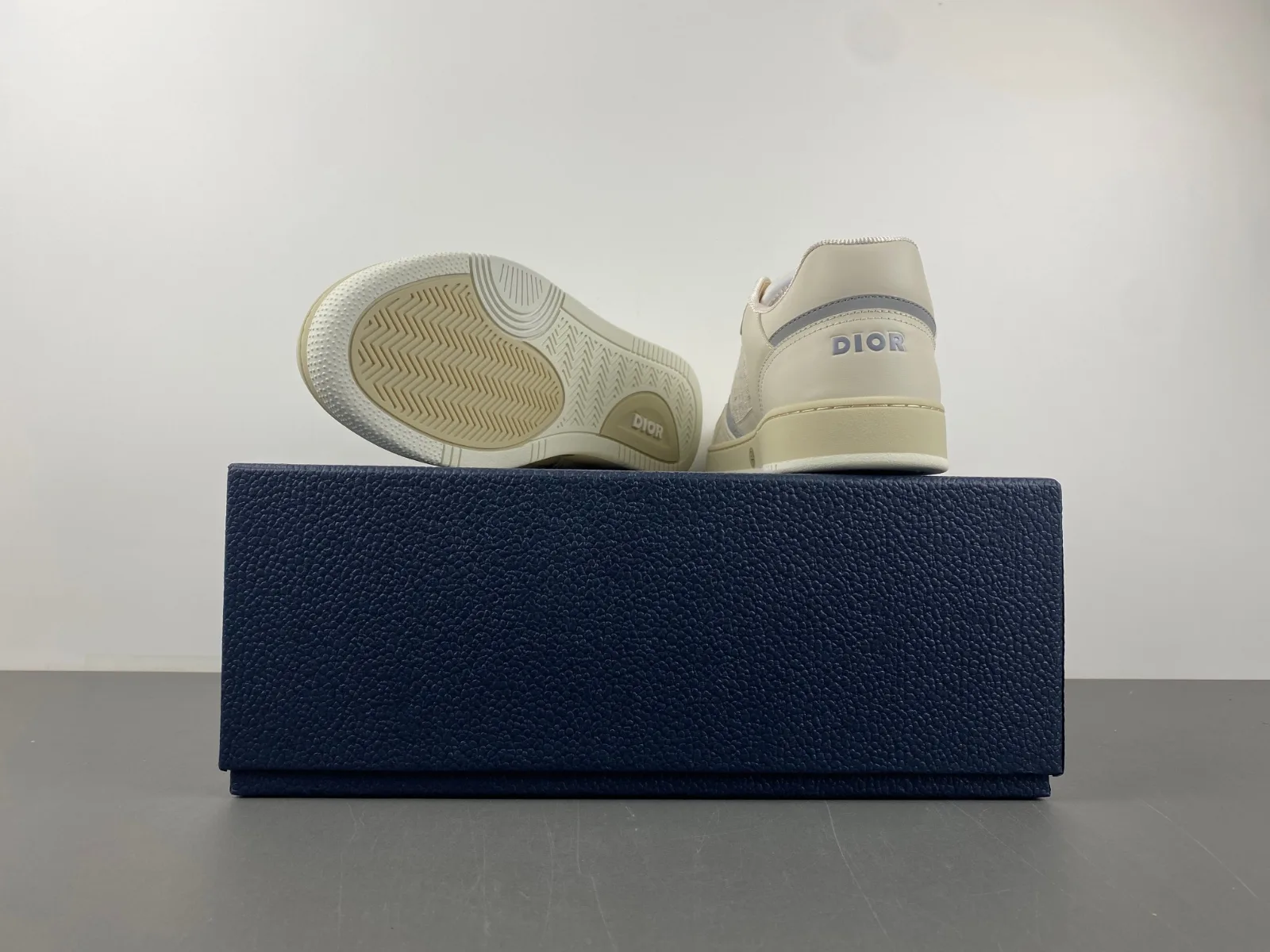 Dior B27 Low Dior Oblique Galaxy “Beige Yellow Grey” — photo 5 of 17