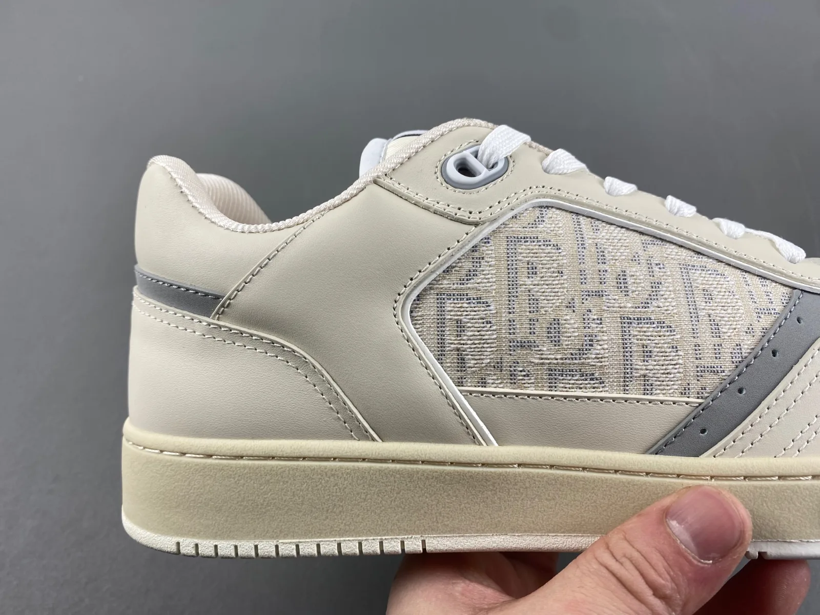 Dior B27 Low Dior Oblique Galaxy “Beige Yellow Grey” — photo 9 of 17