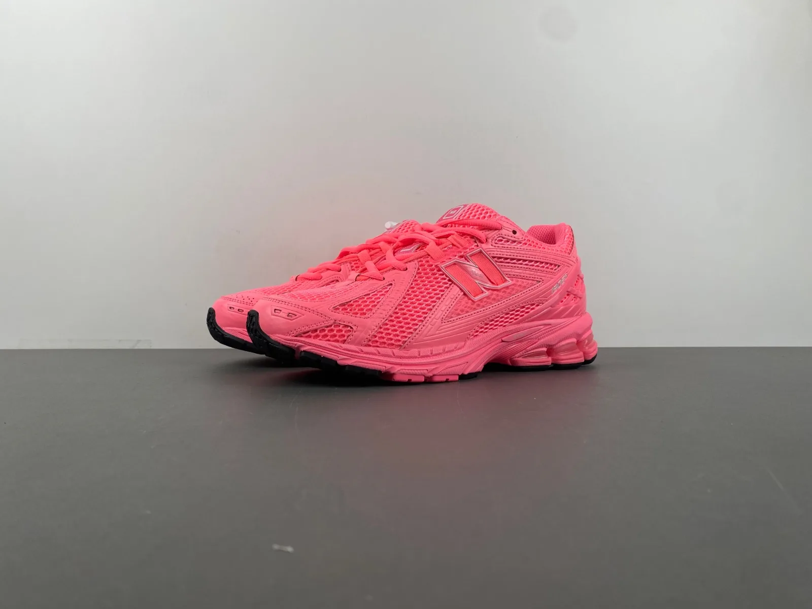 New Balance 1906 “Pink” — photo 1 of 17