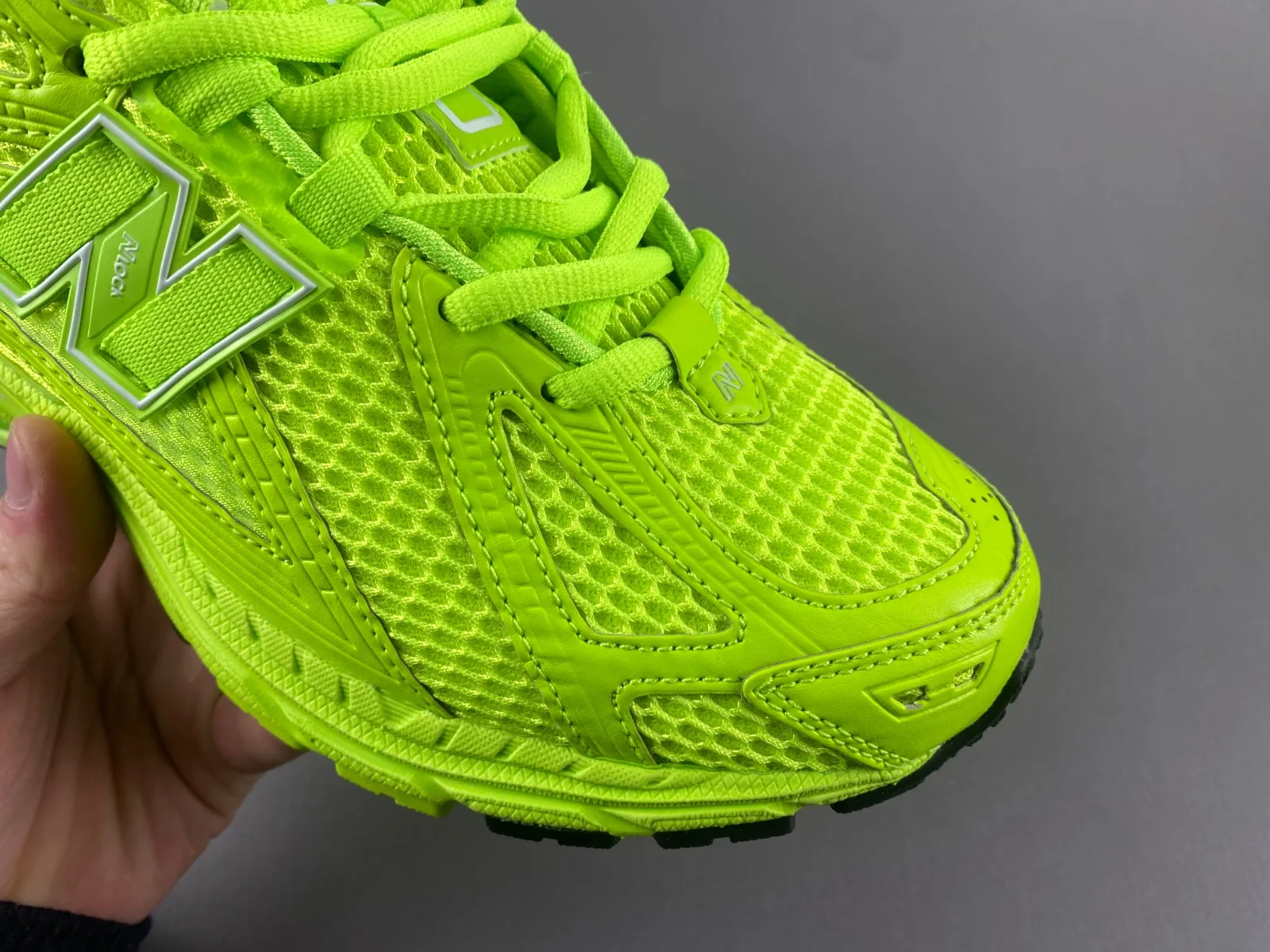 New Balance 1906 “Fluorescent Green” — photo 12 of 17