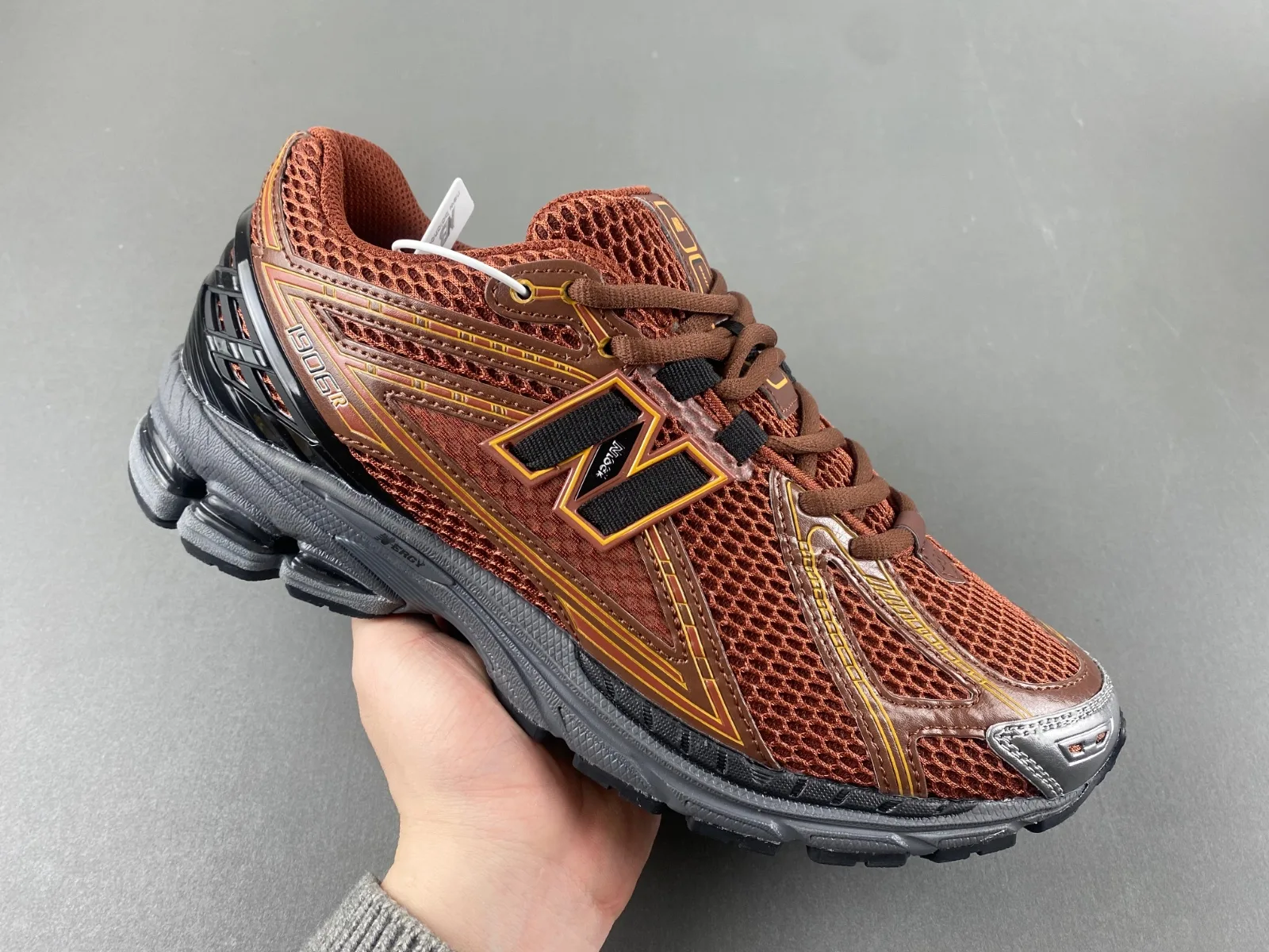 New Balance 1906 “Brown Grey” — photo 4 of 17