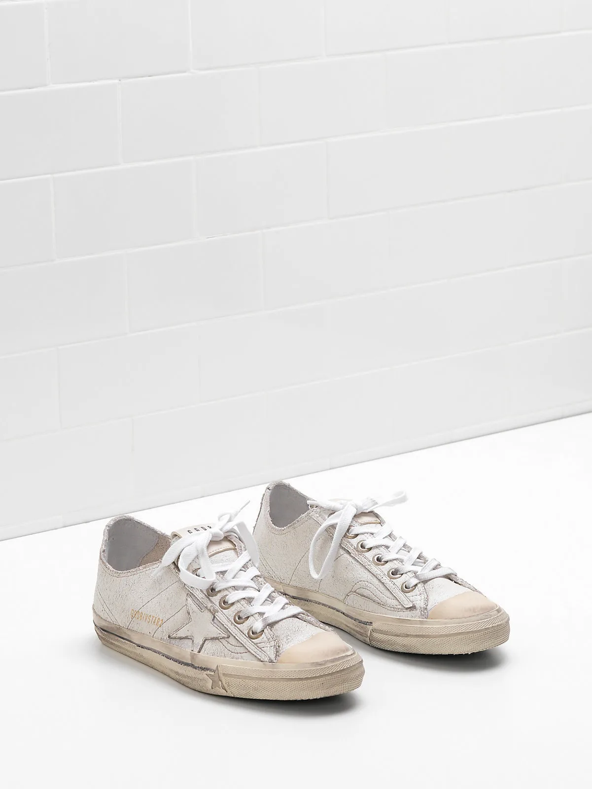 Golden Goose V-star 2 Sneakers Upper — photo 4 of 5
