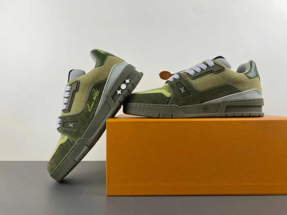 Louis Vuitton Trainer “Green” — photo 14 of 17