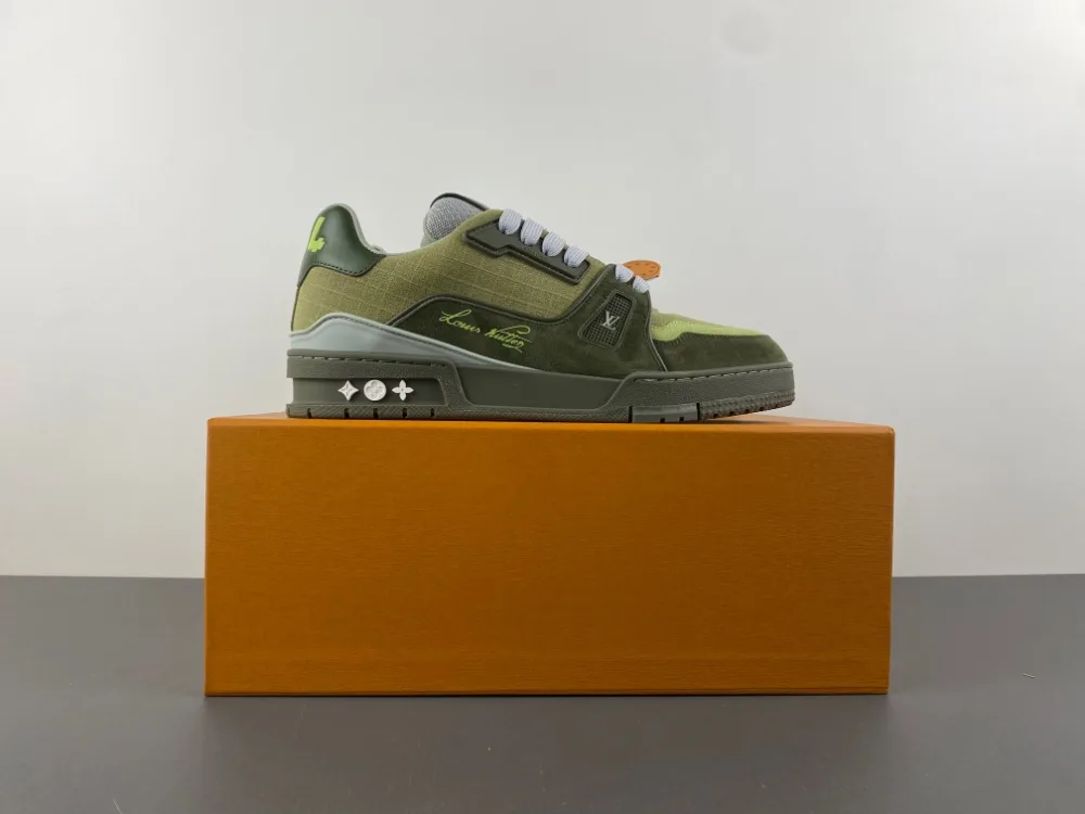 Louis Vuitton Trainer “Green” — photo 16 of 17