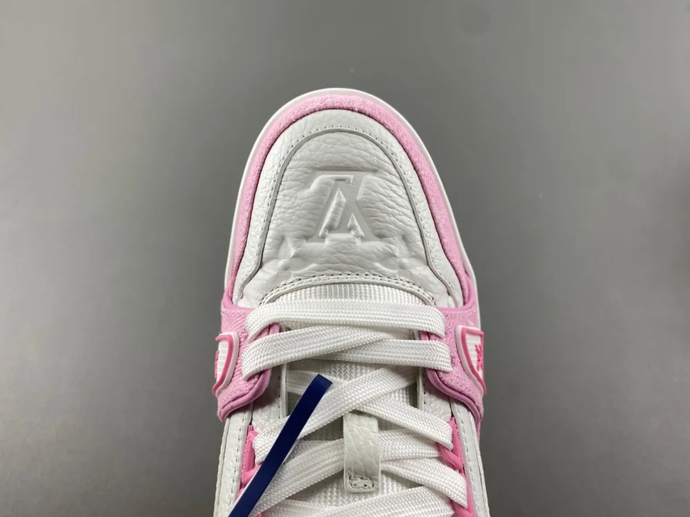 Louis Vuitton Trainer “Pink” — photo 8 of 17