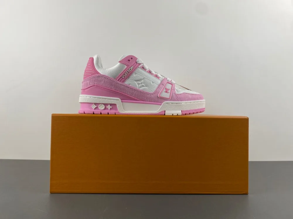 Louis Vuitton Trainer “Pink” — photo 15 of 17