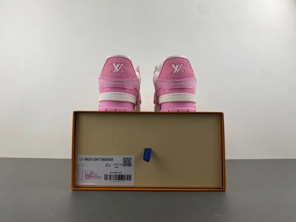 Louis Vuitton Trainer “Pink” — photo 16 of 17