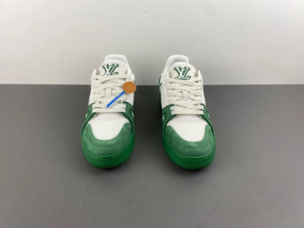 Louis Vuitton Trainer “White Green” — photo 2 of 17