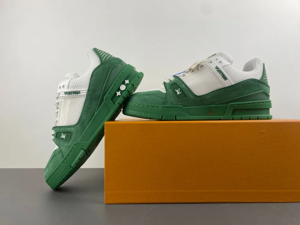 Louis Vuitton Trainer “White Green” — photo 14 of 17
