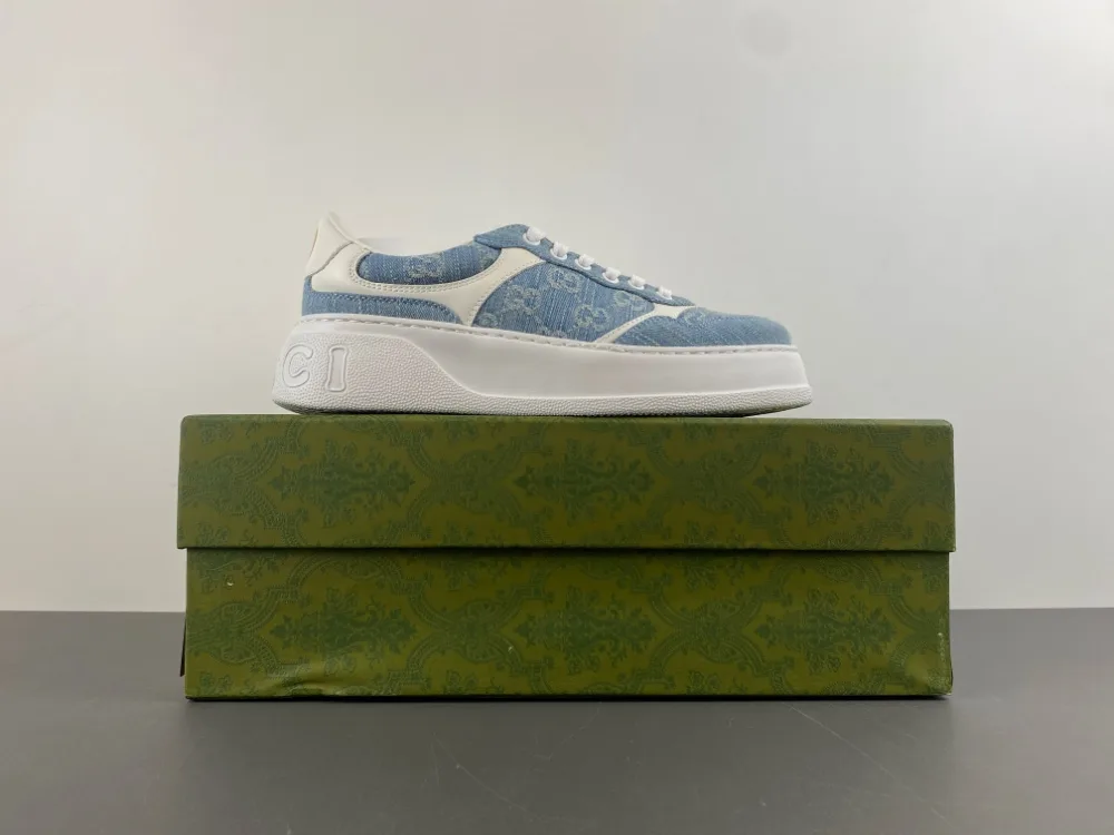 Gucci Screener GG “Jade White” — photo 16 of 17