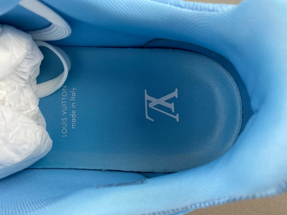 Louis Vuitton Trainer “Sapphire” — photo 10 of 17