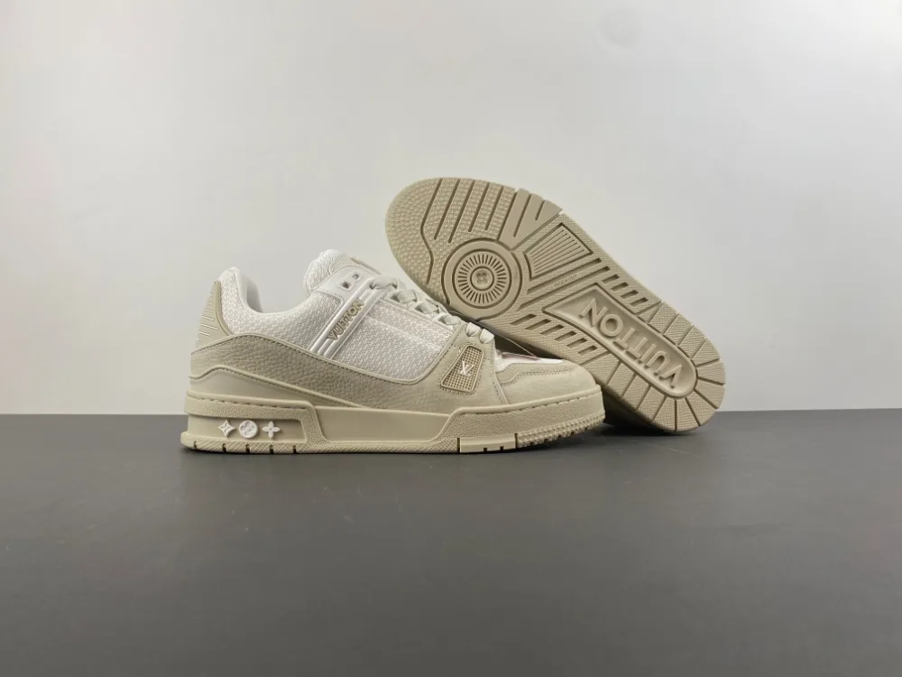 Louis Vuitton Trainer “White Milk Tea” — photo 2 of 17