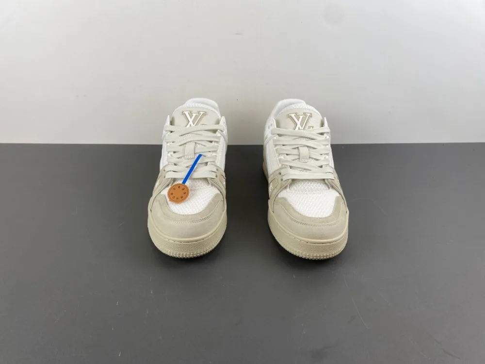 Louis Vuitton Trainer “White Milk Tea” — photo 4 of 17