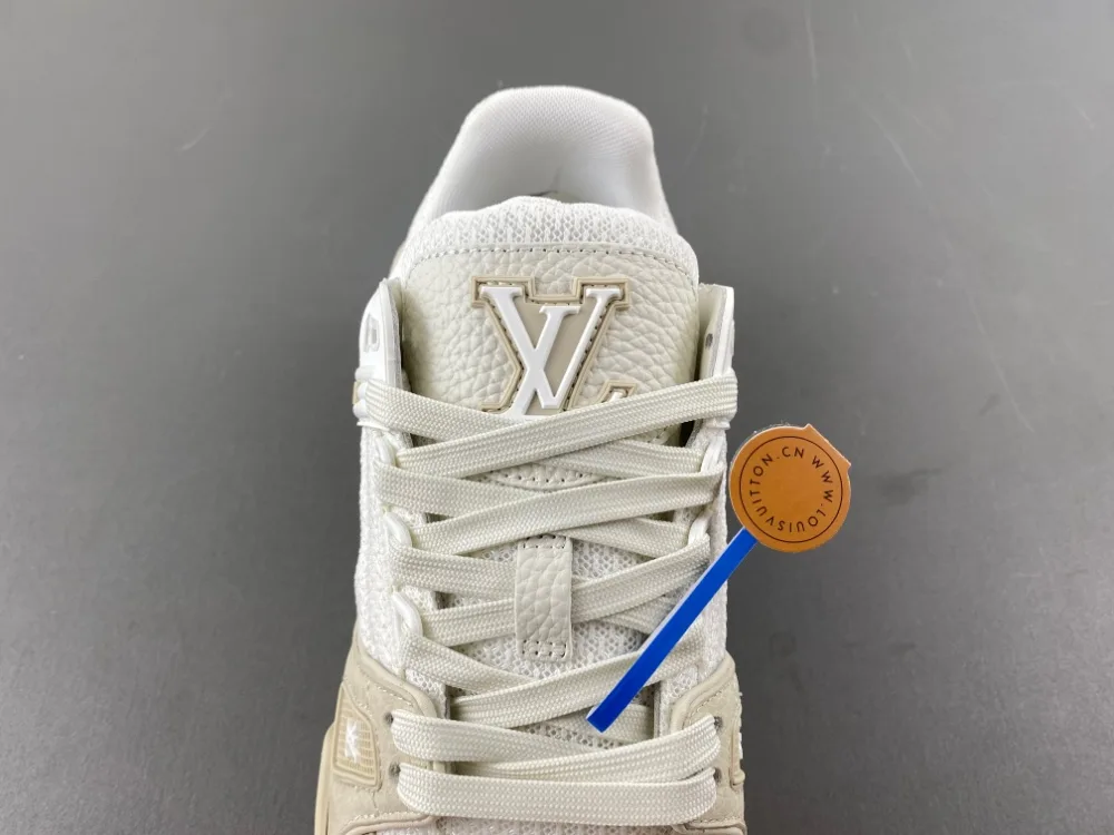 Louis Vuitton Trainer “White Milk Tea” — photo 15 of 17