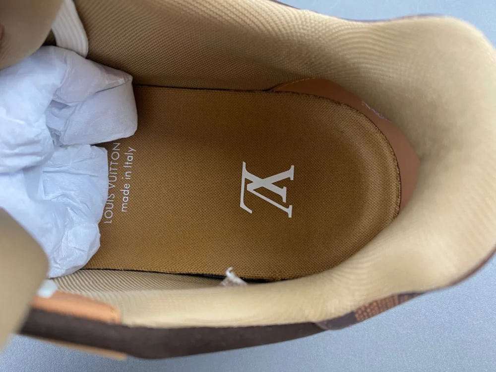 Louis Vuitton Trainer “Black White” — photo 12 of 17
