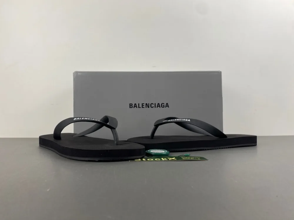 Balenciaga Flip-flops “Black Grey” — photo 3 of 19
