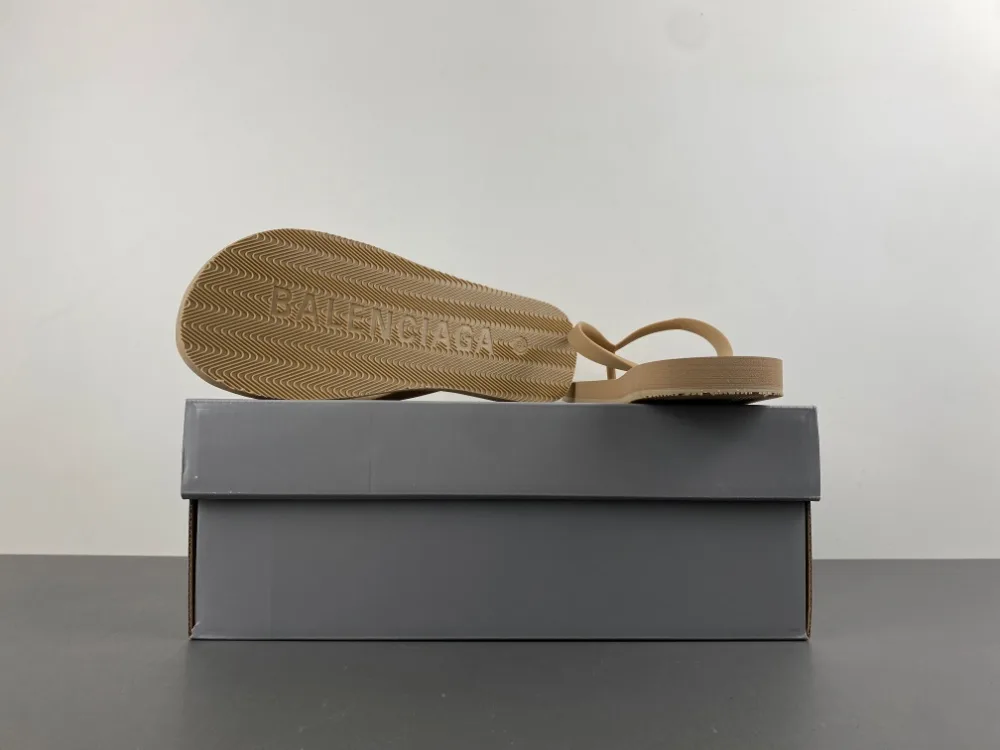 Balenciaga Flip-flops “Black Grey” — photo 11 of 19
