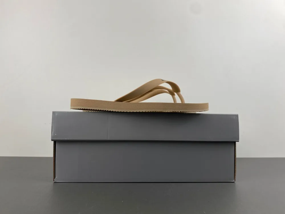 Balenciaga Flip-flops “Black Grey” — photo 12 of 19