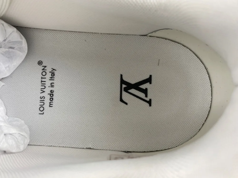 Louis Vuitton Trainer L “Full White” — photo 12 of 14