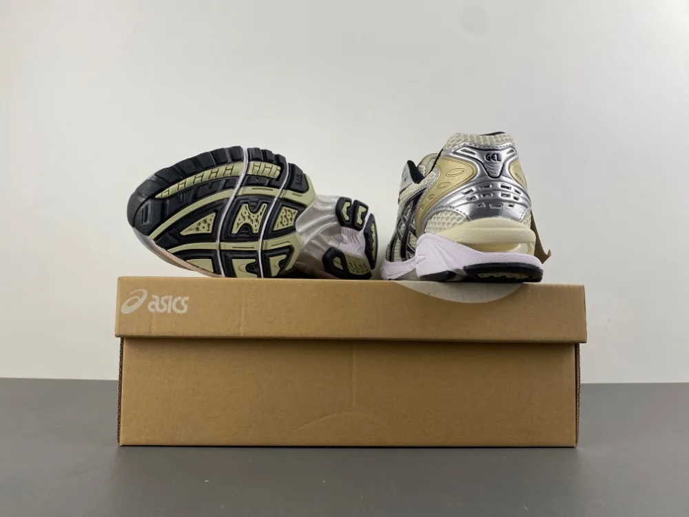 Asics Mens Gel-kayano 14 “Silver Gold Black White” — photo 14 of 17