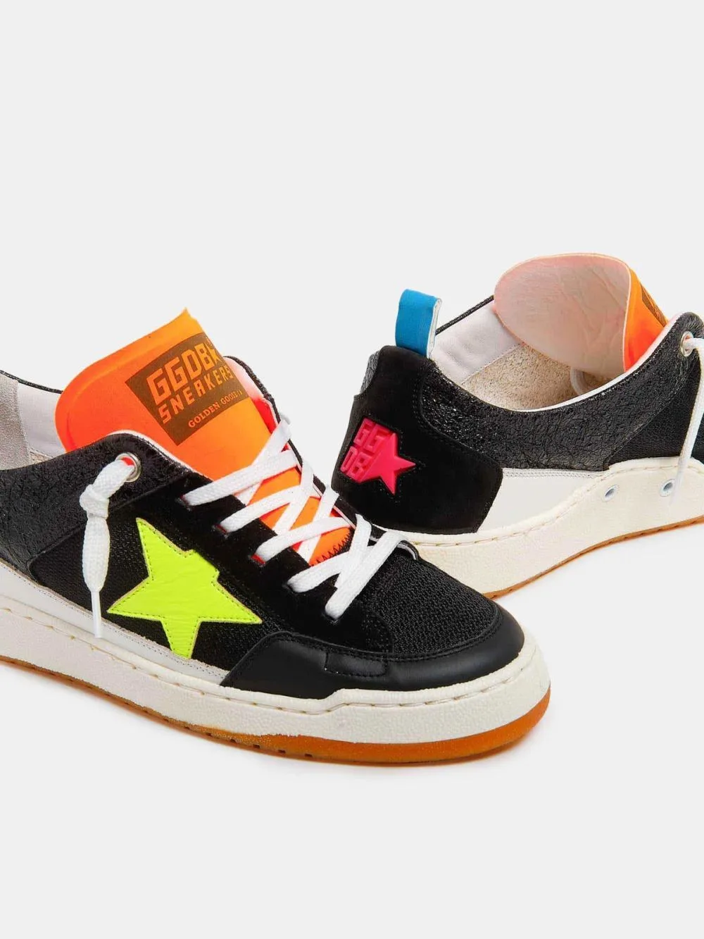 Golden Goose Sneakers Yeah Uomo Nere — photo 1 of 4