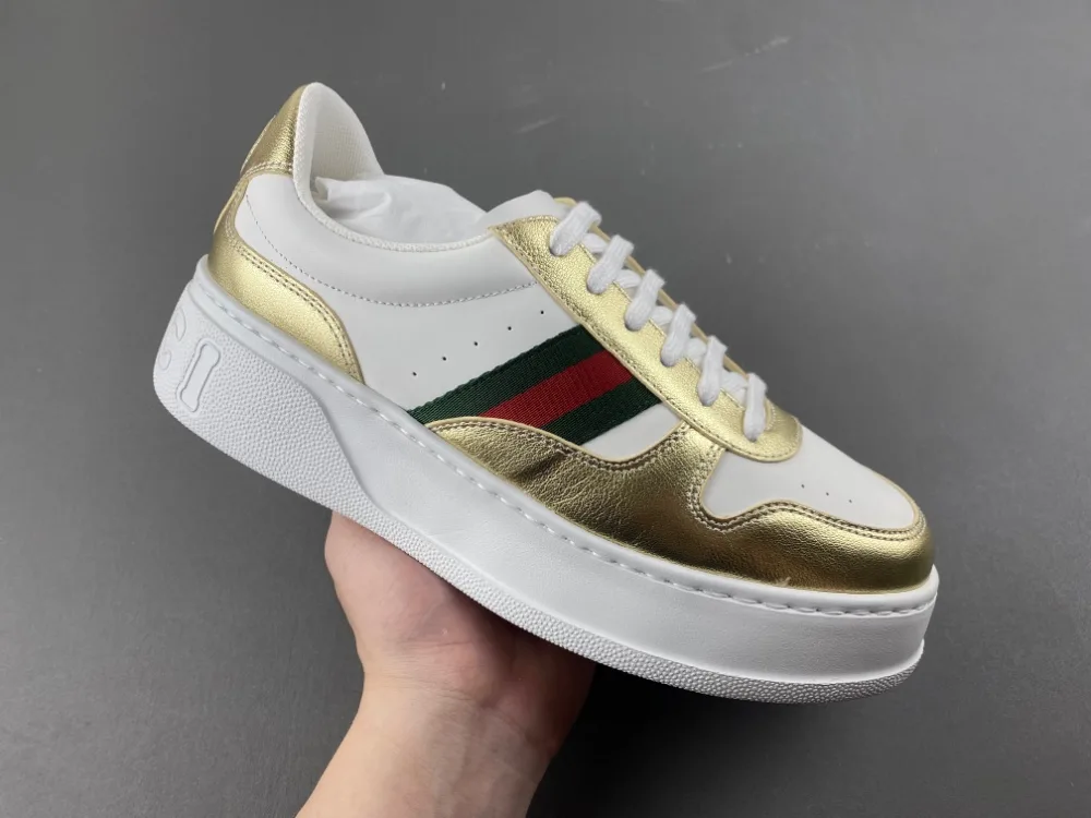 Gucci “White Gold Green Red” — photo 2 of 17