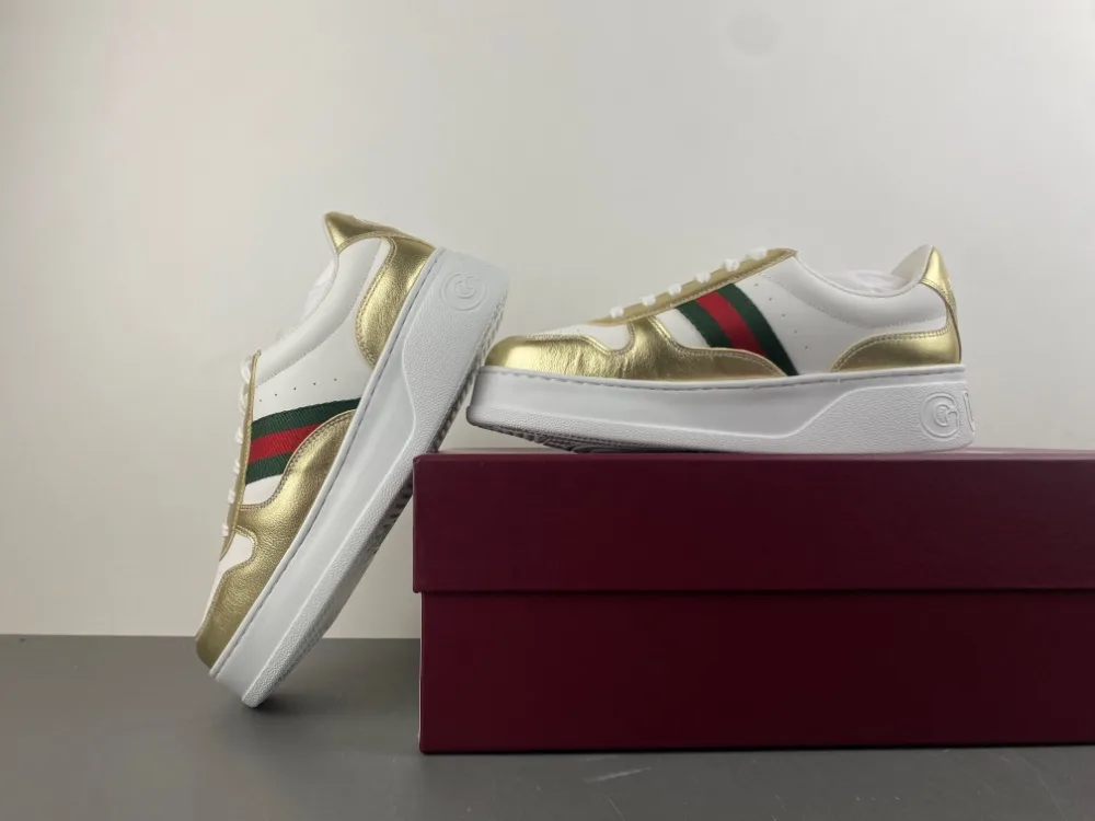 Gucci “White Gold Green Red” — photo 14 of 17