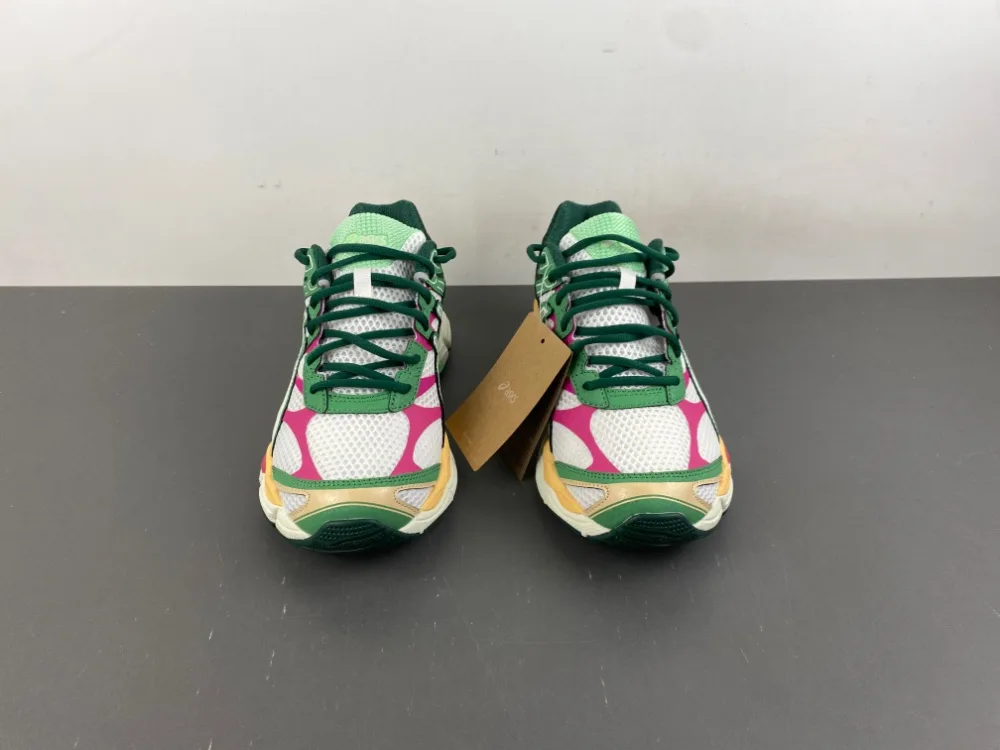 Asics Gel Cumulus 16 “Green Cream Ivory” — photo 1 of 34