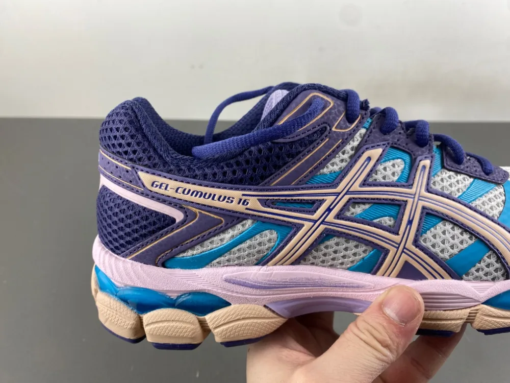Asics Gel Cumulus 16 “Green Cream Ivory” — photo 26 of 34