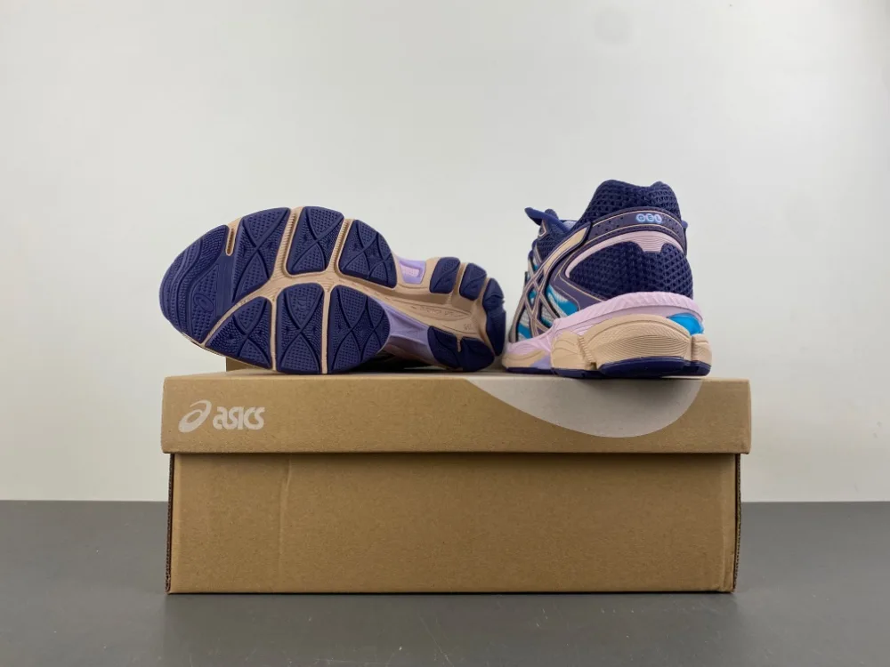 Asics Gel Cumulus 16 “Green Cream Ivory” — photo 31 of 34