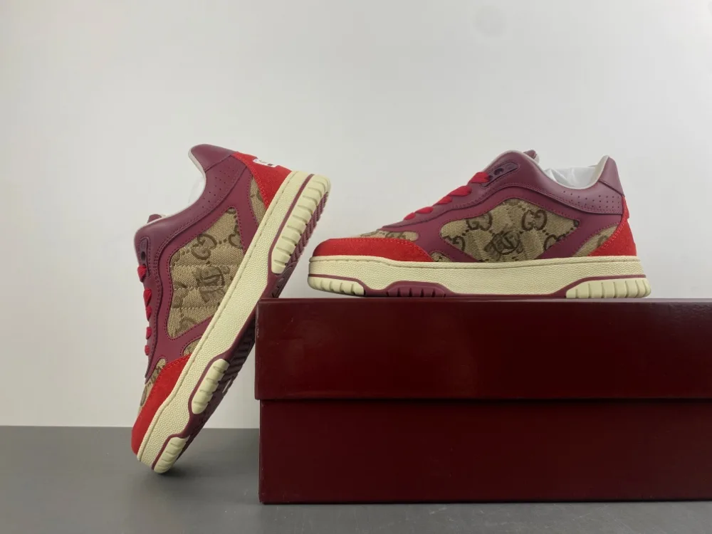 Gucci “Red Brown” — photo 14 of 17