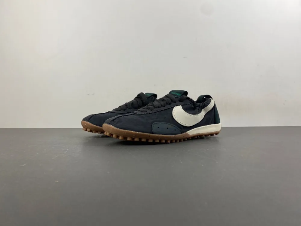 Nike Jacquemus x Jacumoon Shoe “Full Black White” — photo 2 of 17