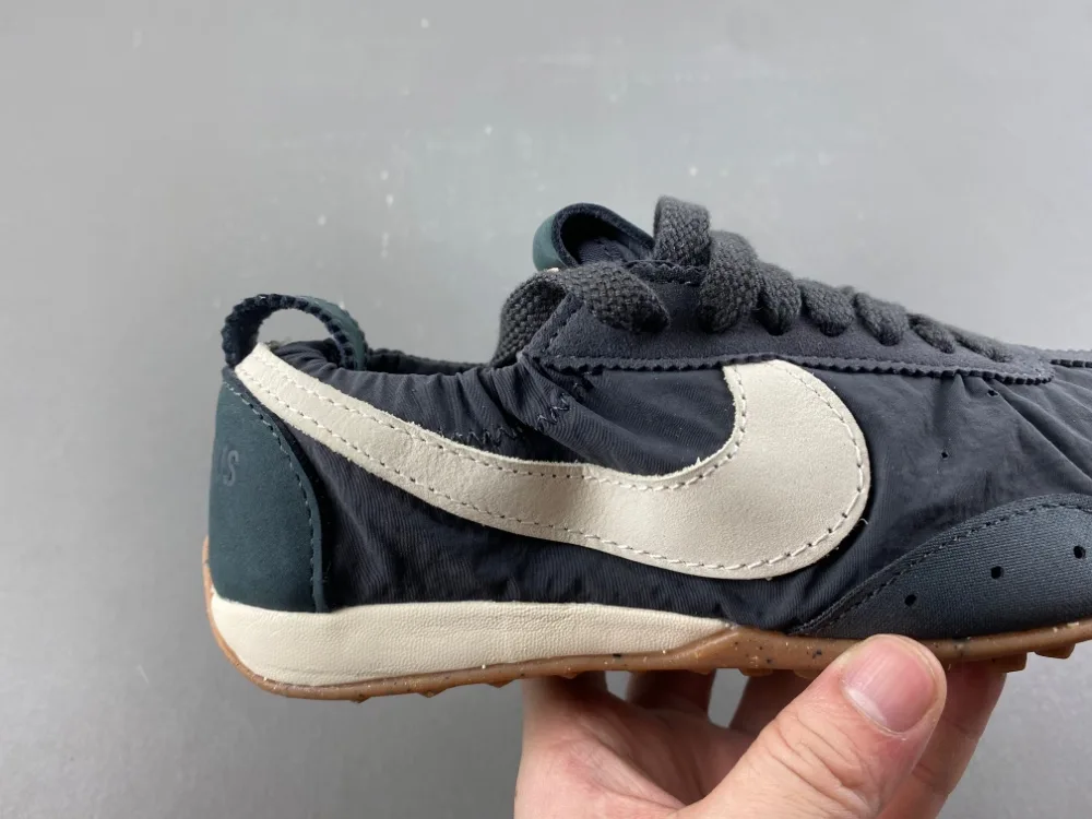 Nike Jacquemus x Jacumoon Shoe “Full Black White” — photo 11 of 17