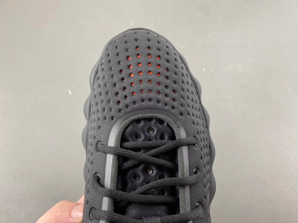 Nike Mind 002 “Full Black” — photo 8 of 16
