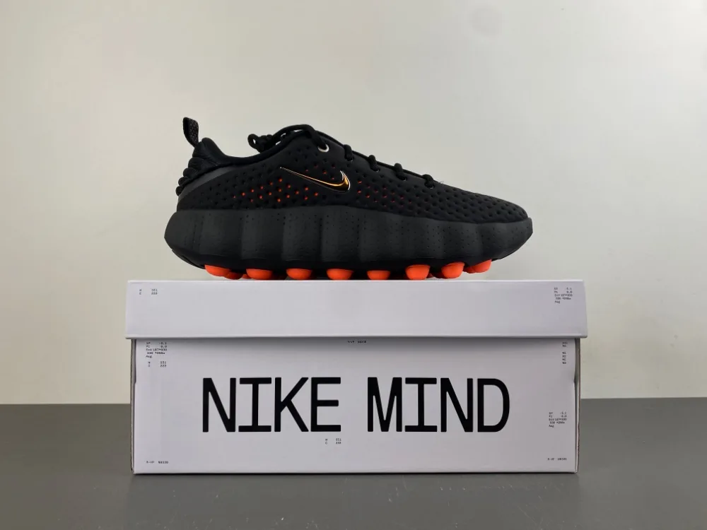 Nike Mind 002 “Full Black” — photo 14 of 16