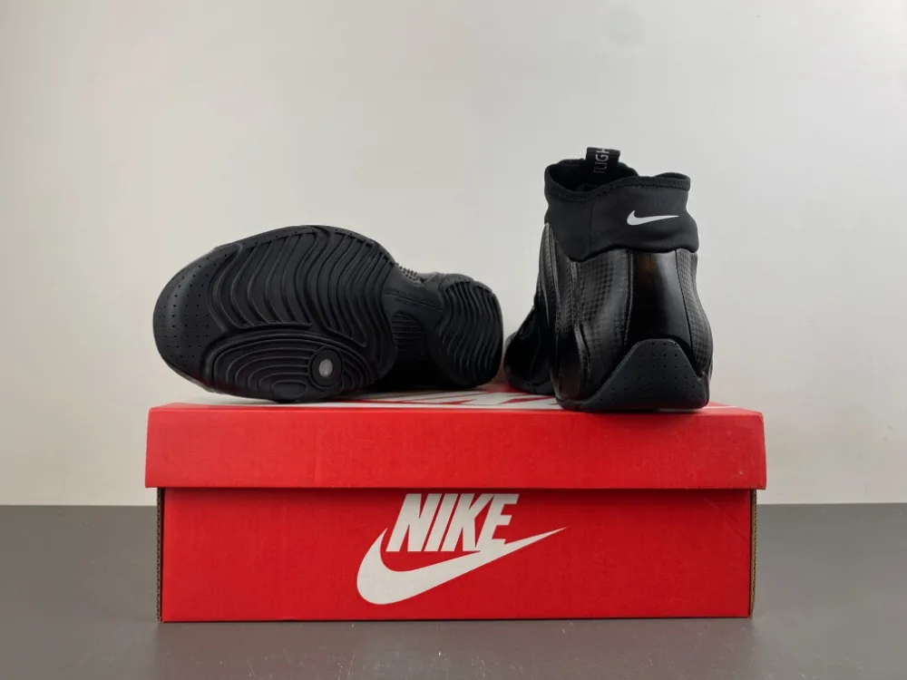 Nike Air Flightposite “Full Black White” — photo 5 of 18