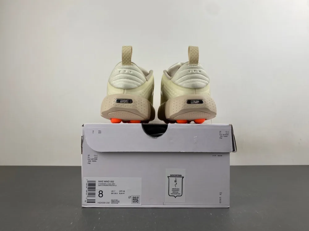 Nike Mind 002 “Light Khaki” — photo 16 of 16