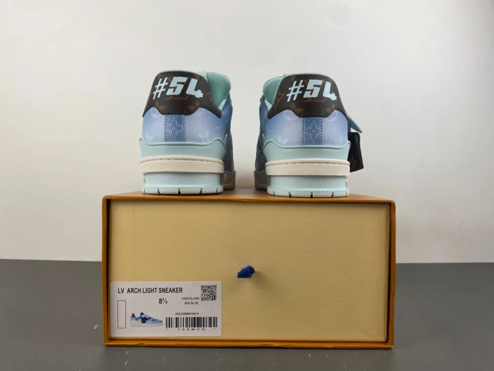 Louis Vuitton Trainer “Blue” — photo 16 of 17