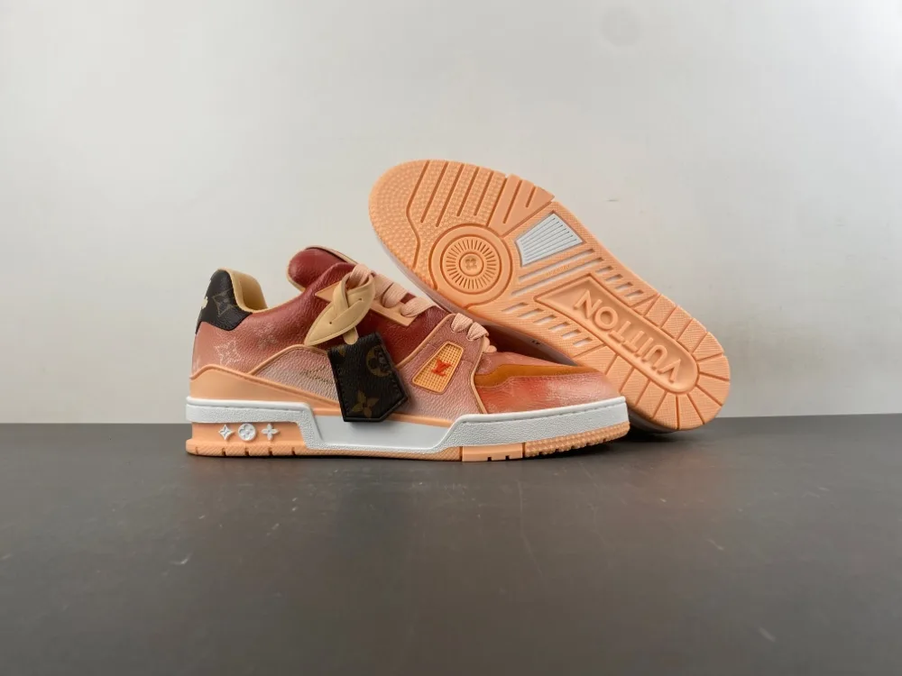 Louis Vuitton Trainer “Red” — photo 2 of 18