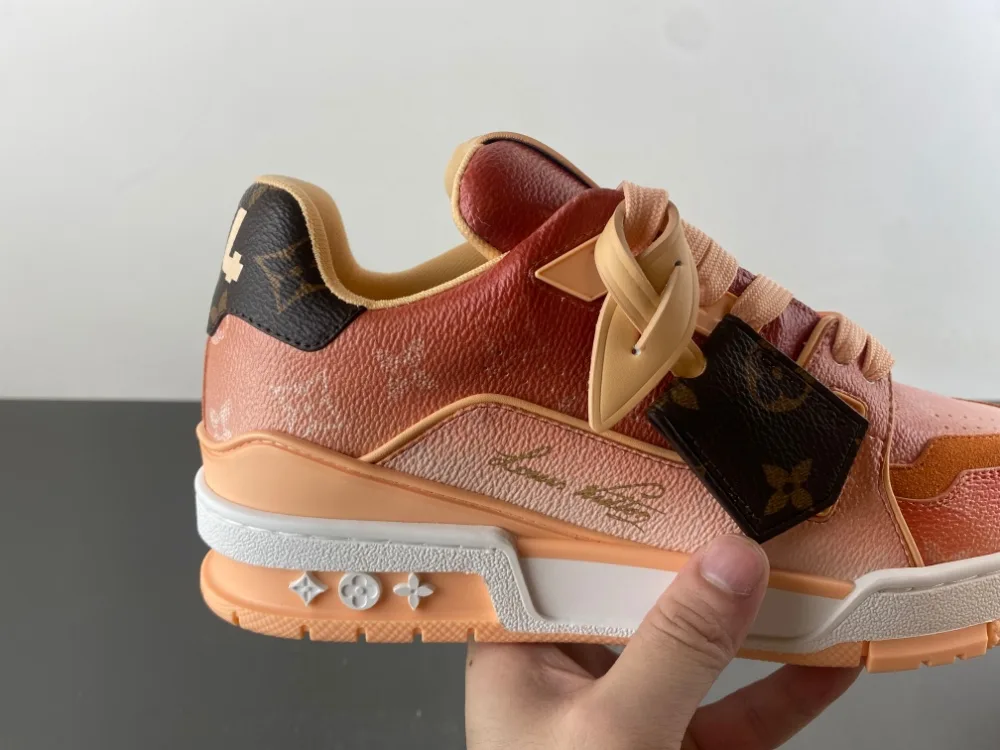 Louis Vuitton Trainer “Red” — photo 4 of 18