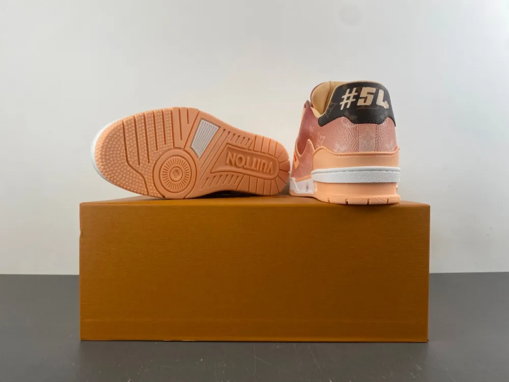 Louis Vuitton Trainer “Red” — photo 15 of 18
