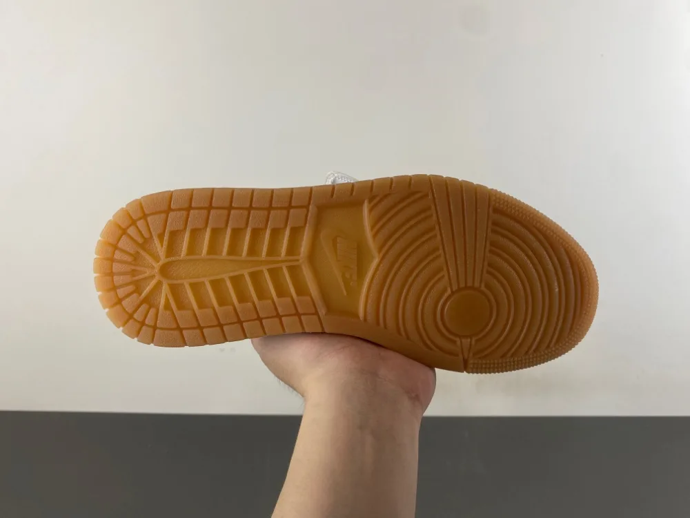 Louis Vuitton Trainer “Red” — photo 18 of 18