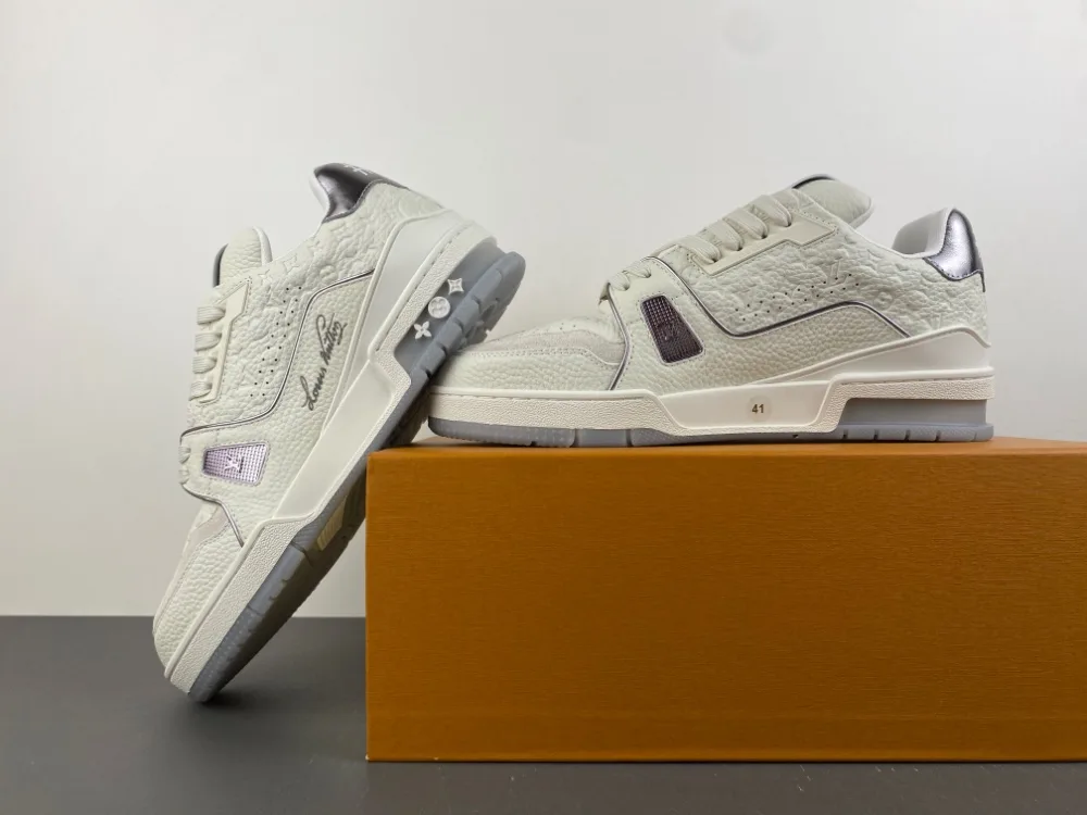 Louis Vuitton Trainer “Full White Purple Grey” — photo 14 of 17