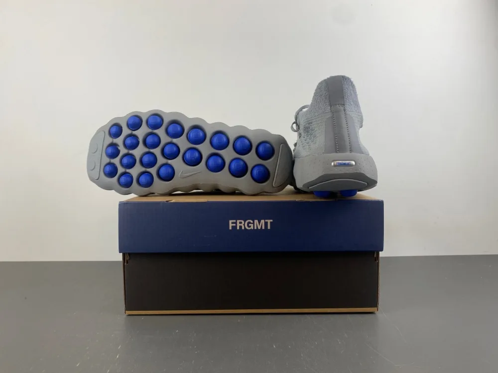 Nike Fragment Design x Mind 002 Flyknit “Particle Grey” — photo 5 of 16