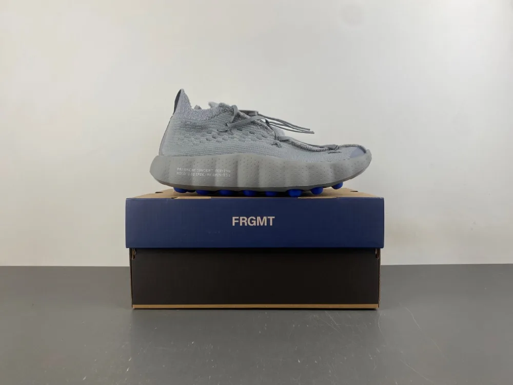 Nike Fragment Design x Mind 002 Flyknit “Particle Grey” — photo 6 of 16