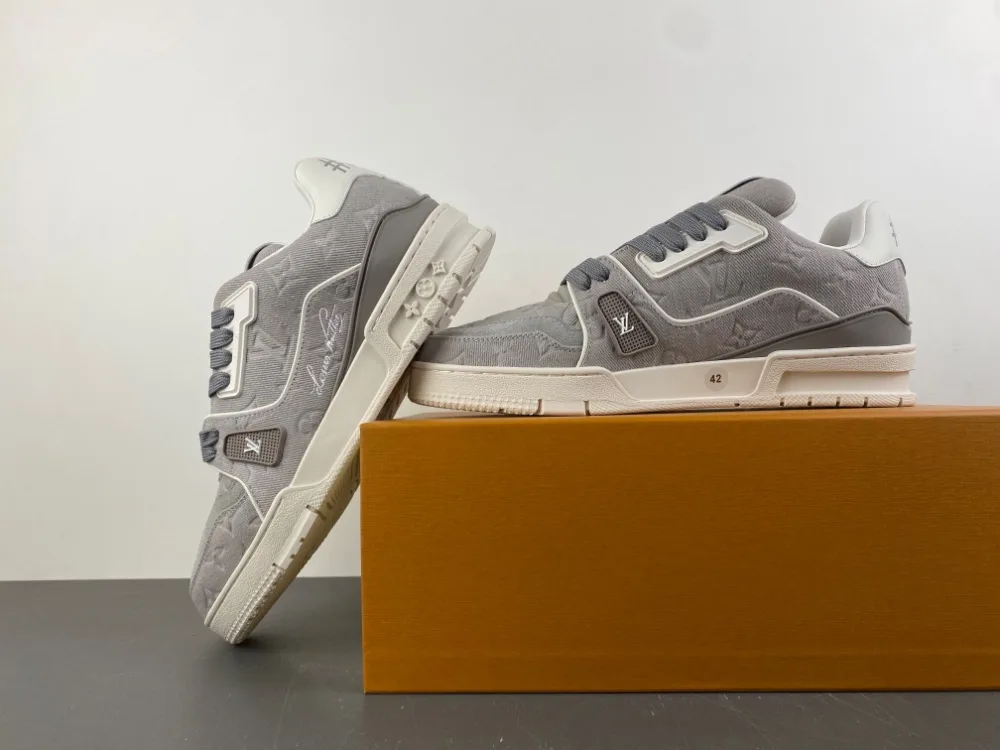 Louis Vuitton Trainer “Dark Grey” — photo 4 of 17