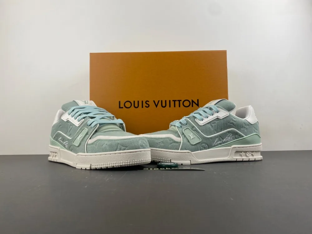 Louis Vuitton Trainer “Light Green White” — photo 4 of 17
